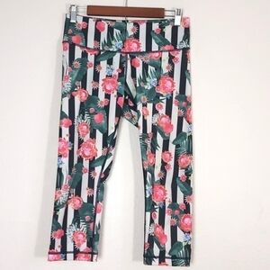 Lululemon Wunder Under Palm Play Crop Full-On Luxtreme Multi Floral Print Size 8